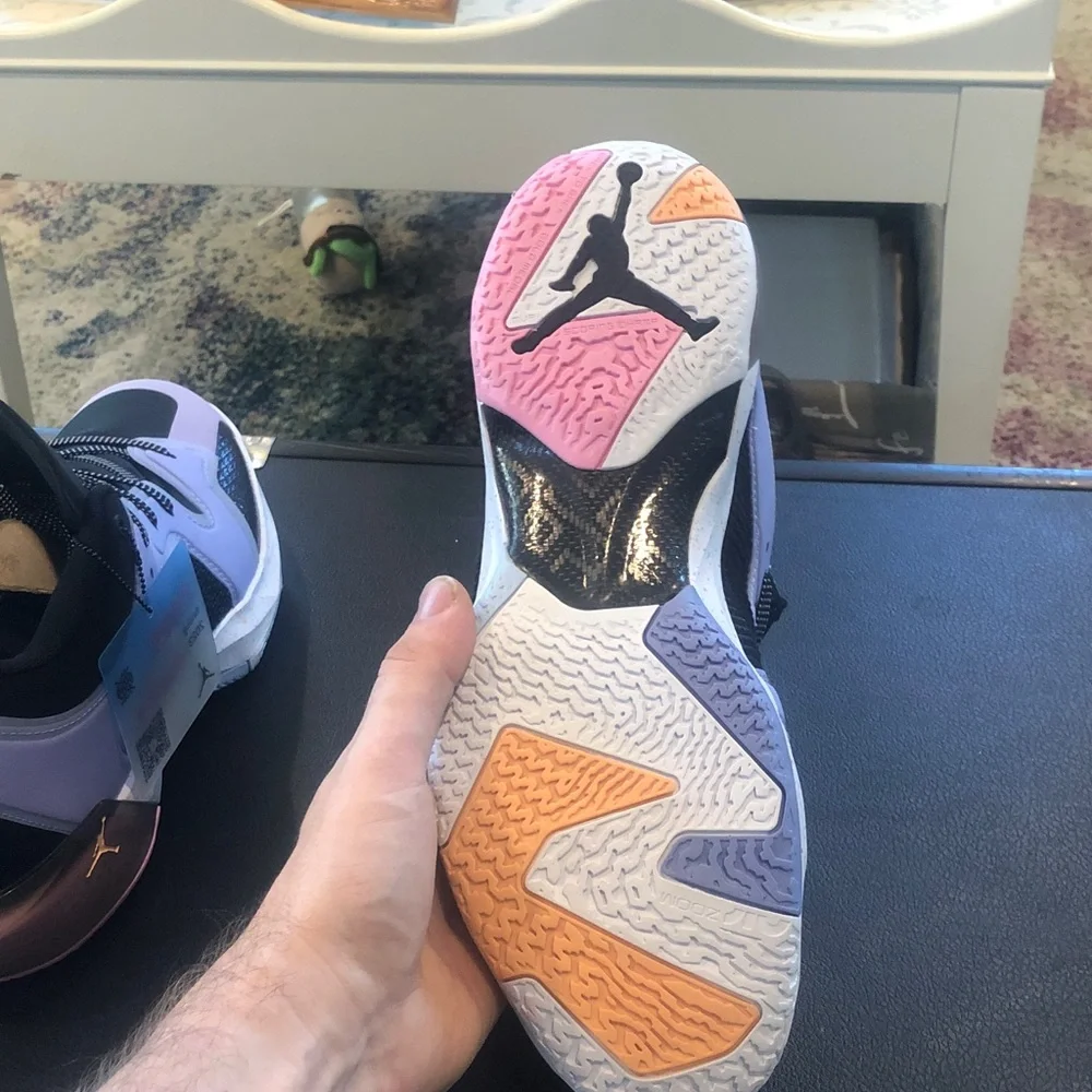 Nike Air Jordan 37 Low GC 'Dongdan'  size 12